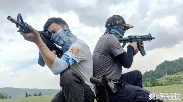 揭秘网络神探，窃贼射击战——枪林弹雨中的智慧较量