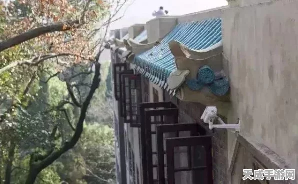 樱花校园模拟器宫殿探秘，玩家热议的神秘宫殿是否藏有真人？