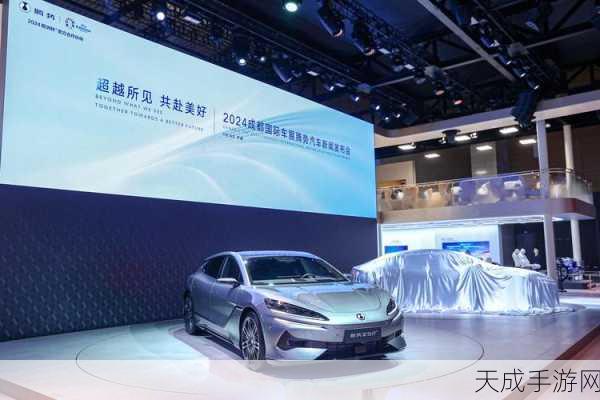 新能源车界新星闪耀!中国销量冲刺1200万,腾势N9与领克Z20惊艳亮相车展