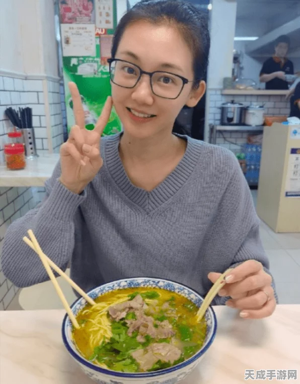 原神八重神子泪洒玩家心，揭秘角色背后的深情与哀愁