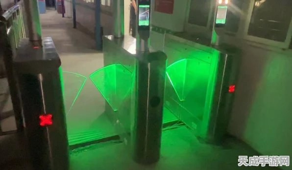 手游界新潮流，隧道人脸识别门禁系统引领智能化安全管理革新