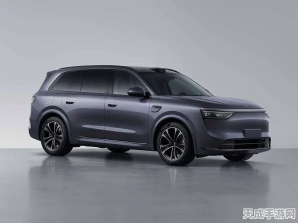 手游跨界联动！2025新车大潮席卷虚拟赛道，汉L、唐L、问界M8等七款新车蓄势待发