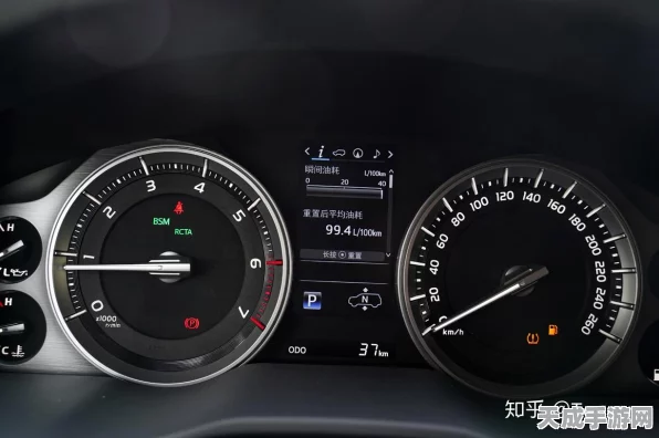 复古魅力再现，手游经典车表盘大赏带你领略燃油车仪表盘之美