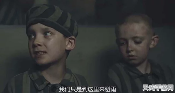 使命召唤手游揭秘，短剑SMG——枪林弹雨中的致命利刃