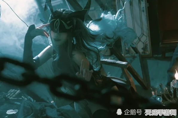 剑与远征深度对决，魅魔莉莉丝VS冰魔巴尔弗，谁才是战场上的真正主宰？