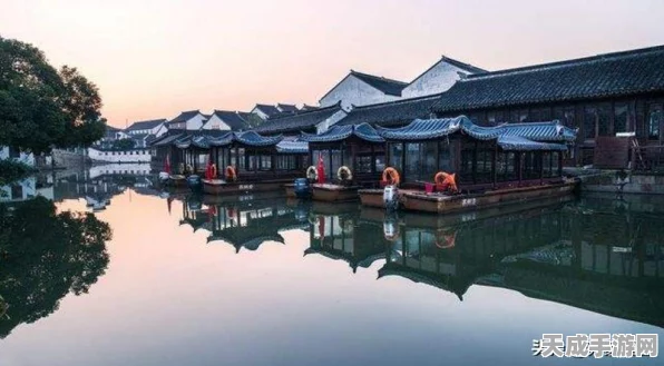 江南百景图深度攻略，轻松玩转人物城市迁徙，解锁全新游戏乐趣