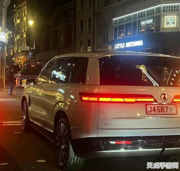 腾势N9豪华SUV官图震撼发布，方正车身搭载激光雷达，或将引领智能驾驶新风潮