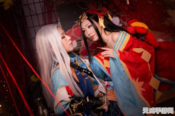 阴阳师COSPLAY盛宴，性感女神红叶角色再现，精彩赛事细节揭秘