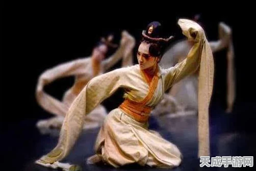 梦幻新诛仙，霓裳羽衣舞动仙境，揭秘绝美秘境与升级攻略大赛