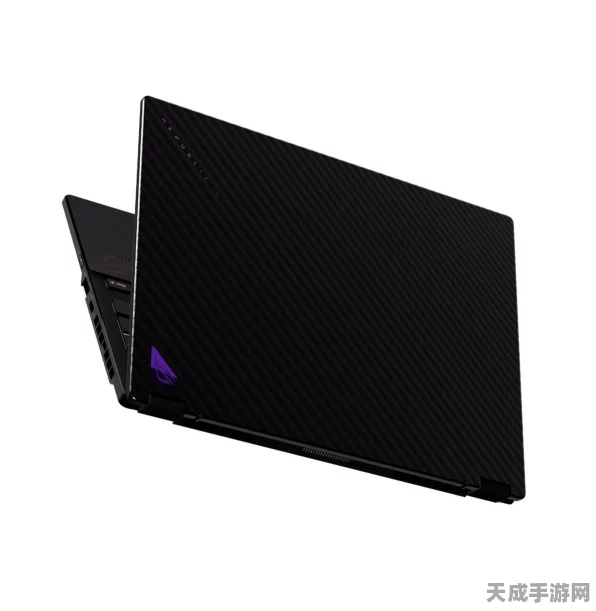 华硕天选5 Pro RTX4060+7940HX，潮玩游戏本超值特惠，7999元引爆市场！