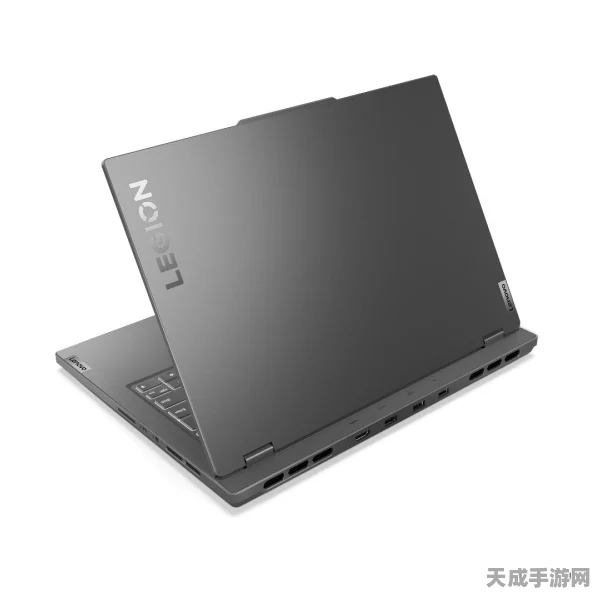 华硕天选5 Pro RTX4060+7940HX，潮玩游戏本超值特惠，7999元引爆市场！