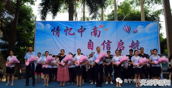 剑网3指尖江湖，新人满级启航攻略，解锁高阶玩法秘籍