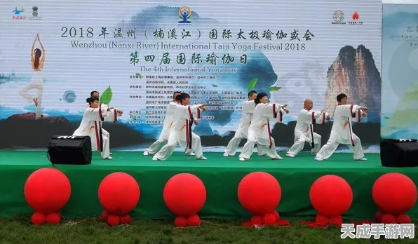 天涯明月刀手游，独家揭秘！彩虹锦鲤捕获攻略与神秘刷新点大公开