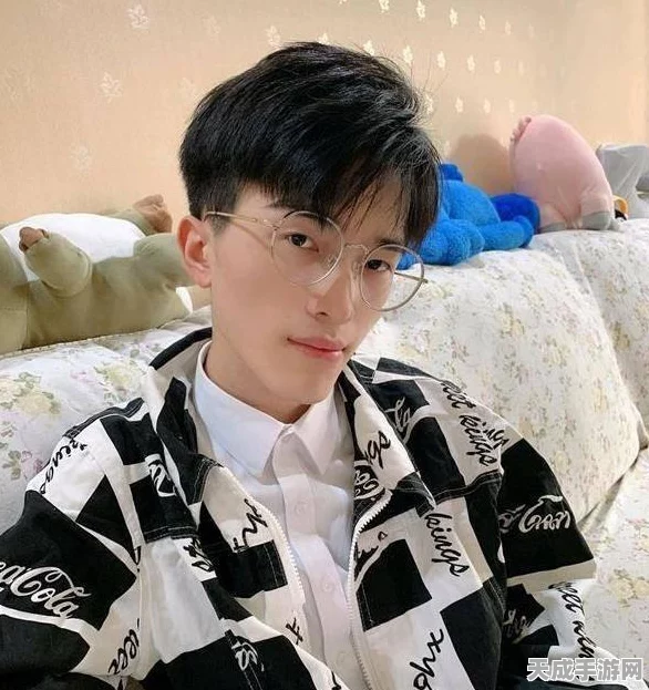 和平精英，揭秘前五退出策略，深度剖析其对获胜的影响