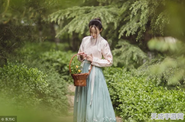 天涯明月刀手游藏书妙用，解锁隐藏技能与剧情的深度指南