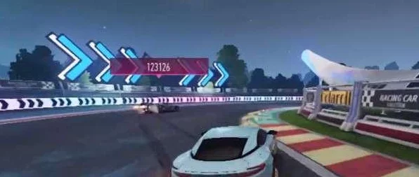 王牌竞速飞跃天际，极限赛道挑战攻略，解锁高空竞速新玩法！