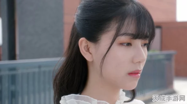 女校恋爱极限挑战，学霸之恋，美女，别让心动打扰我的成绩深度解析