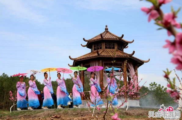 桃花村探秘，江南百景图宝库钥匙全攻略，解锁珍稀宝藏！
