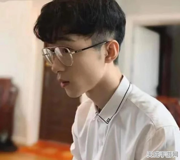 和平精英甜蜜出击，蛋糕任务全攻略，解锁惊喜奖励！