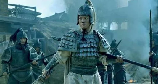三国杀传奇影兵神兵装备属性全解析，打造你的专属战场利器