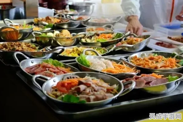 烟雨江湖美食探索，揭秘后厨神秘位置与烹饪大赛详情