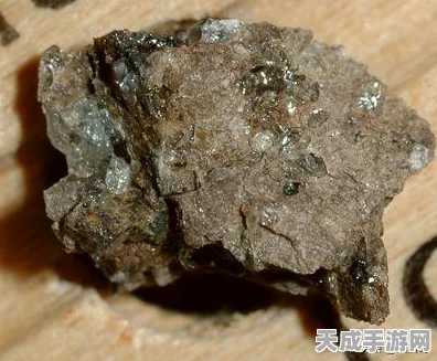 我的世界粗铁大揭秘，打造强力装备与工具的必备材料！