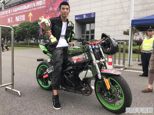 特技狂飙震撼来袭，重装上阵深度评测及独家赛事细节揭秘