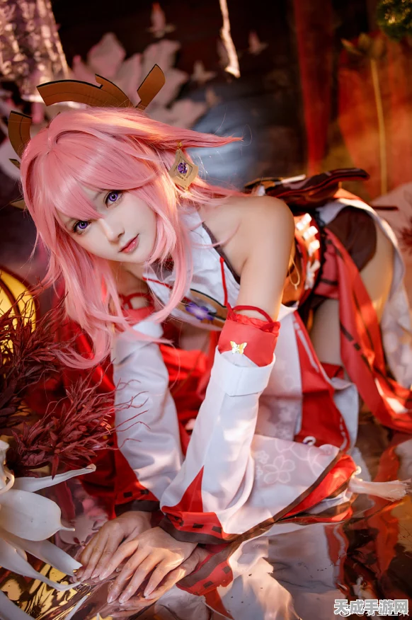 羽生三未惊艳亮相！八重神子COSPLAY大赛冠军作品独家揭秘