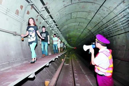 绝地求生M地铁逃生，全面攻略与实战技巧揭秘