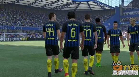 FIFAOL4绿茵炫技指南，解锁花式技巧，称霸虚拟球场