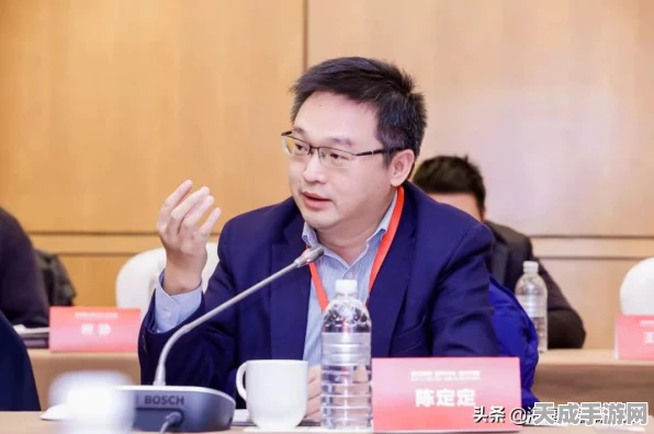 平行世界战火重燃，83多人军事游戏预告片震撼发布，揭秘冷战变热战的极致体验