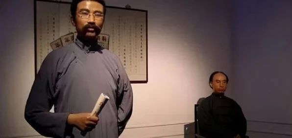 心动小镇探秘，追踪幸运商人朵朵，赢取稀有道具大揭秘！