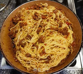 原神美食揭秘，火火肉酱面的神奇效果与详尽做法