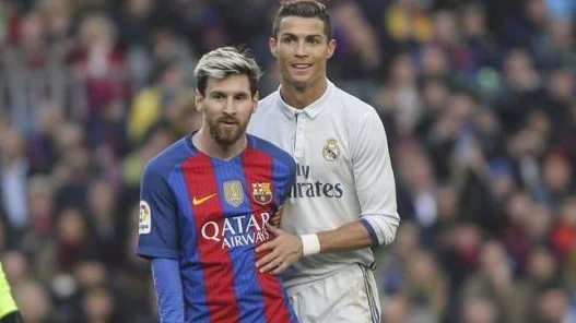 FIFA足球世界攻略，精通433阵型，赛场制胜秘籍
