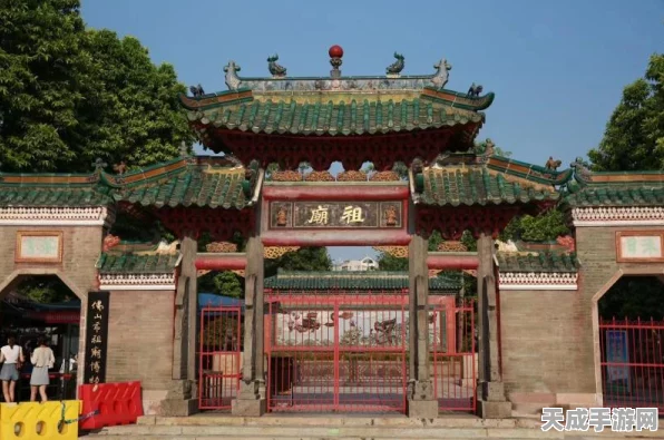 王者荣耀夏日狂欢，龙舟挑战赛全攻略，激情竞渡赢好礼！